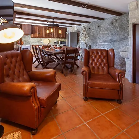 Holiday home Casa Do Rio Escamarao