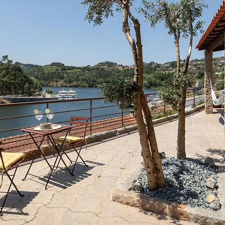 Casa Do Rio * Escamarao