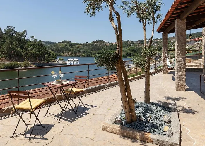 Casa Do Rio * Escamarao